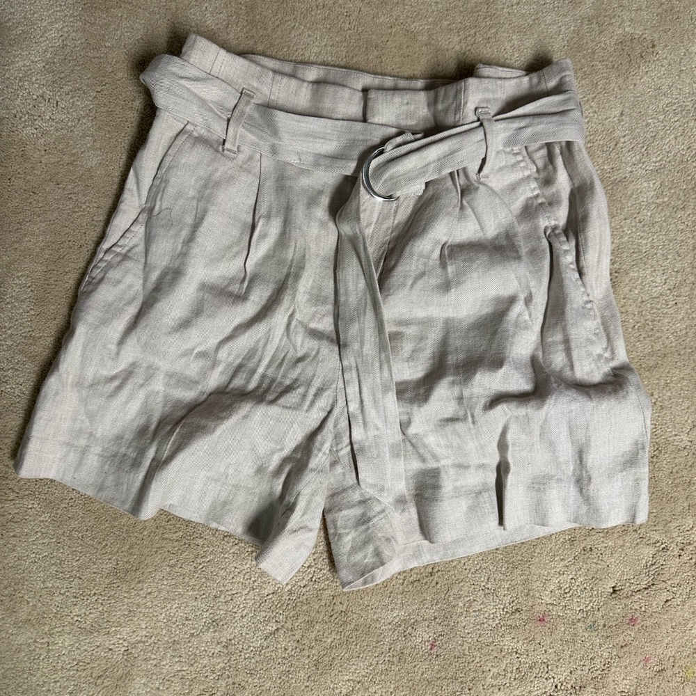 Banana Republic Women's Beige high rise linen Belted Shorts